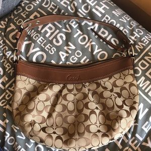 BROWN COACH SHOULDER BAG